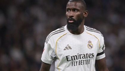 足球无插件直播-泰晤士谈FIFA新规：承认自己种族歧视处罚减半，必须参加教育活动